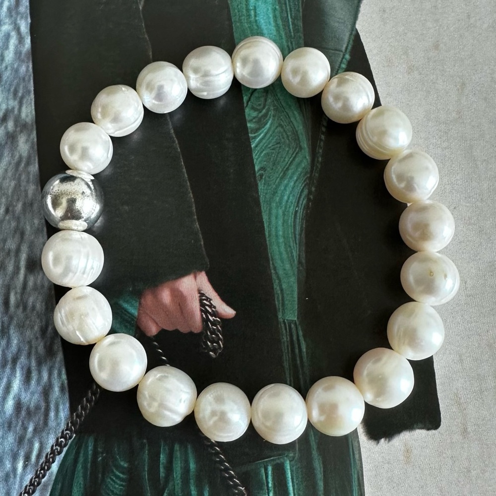Fresh Water Pearl & Sterling Silver Stretch Bracelet